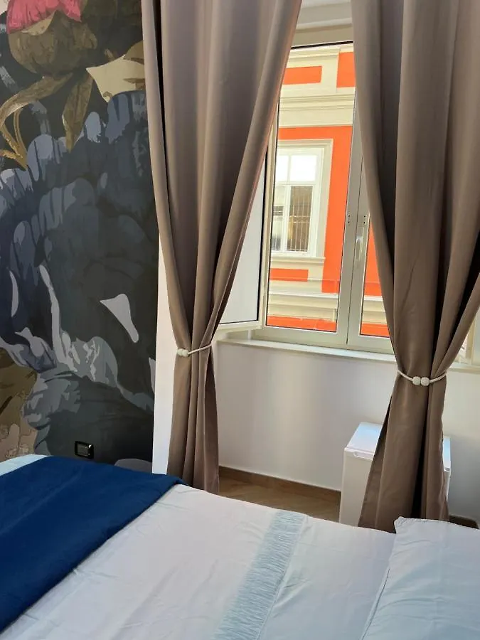 Bed and Breakfast In Piazzetta Napoli