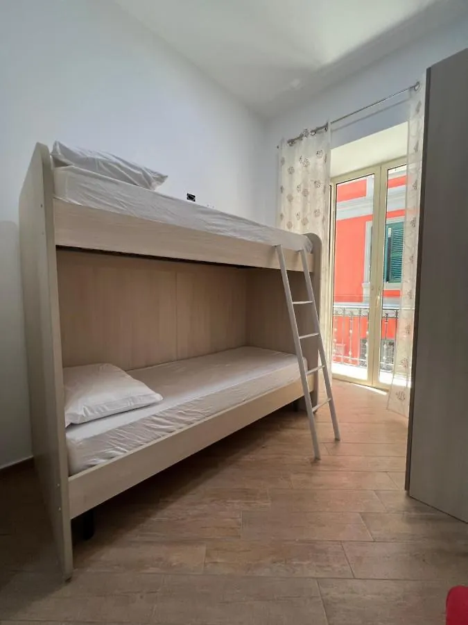 Bed and Breakfast In Piazzetta Napoli Italia